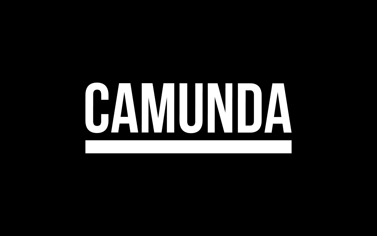 White, bold, uppercase text CAMUNDA is centered on a solid black background, reminiscent of the Vinted aesthetic, with a thick white horizontal line underneath the word.